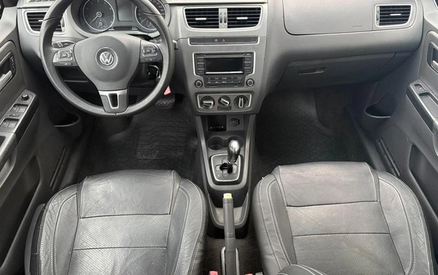 imagem-https://www.socarrao.com.br/sc-vehicle-images-prod/2275375/1791553632970-8110252_5_B_774db67e9c.jpeg