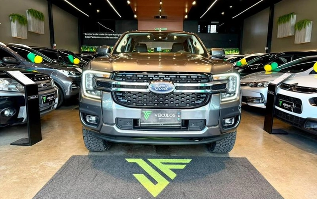 imagem-https://www.socarrao.com.br/sc-vehicle-images-prod/2275577/1787084150892-8214118_15_B_927f4ad114.jpeg