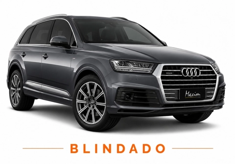 Audi Q7 2019 Cinza — foto 1 de 3