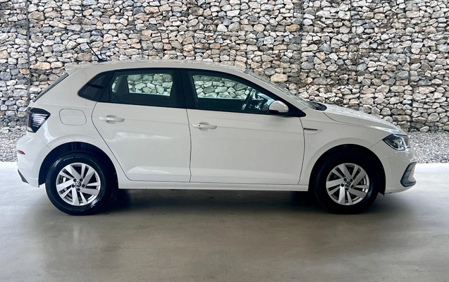 imagem-https://www.socarrao.com.br/sc-vehicle-images-prod/2275887/1782240336443-SU1HXzAwNTQuanBn.jpg
