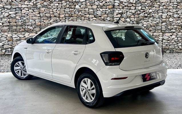 imagem-https://www.socarrao.com.br/sc-vehicle-images-prod/2275887/1782240336946-SU1HXzAwNTkuanBn.jpg