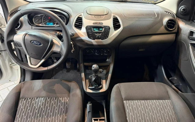 imagem-https://www.socarrao.com.br/sc-vehicle-images-prod/2275923/1782240569587-Ny5qcGVn.jpeg