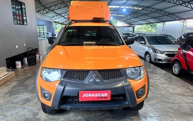 imagem-https://www.socarrao.com.br/sc-vehicle-images-prod/2276043/1790877328042-8213658_17_B_46002af22d.jpeg