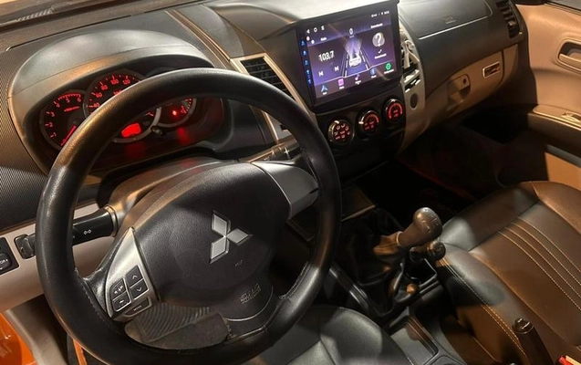 imagem-https://www.socarrao.com.br/sc-vehicle-images-prod/2276043/1790877328060-8213658_0_B_e32c8faab3.jpeg