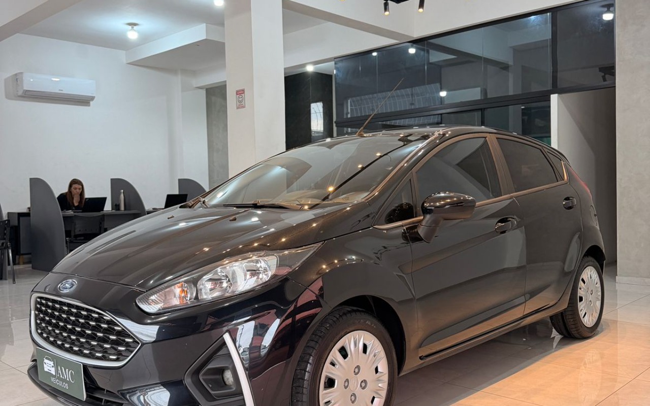 imagem-https://www.socarrao.com.br/sc-vehicle-images-prod/2276216/1782242189839-V2hhdHNBcHAgSW1hZ2UgMjAyNi0wNi0yMyBhdCAxNC4xOS4zMiAoMikuanBlZw.jpeg
