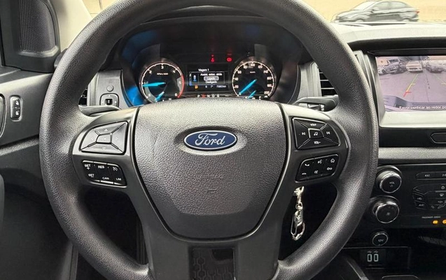 imagem-https://www.socarrao.com.br/sc-vehicle-images-prod/2276772/1784226619987-8215011_4_B_0137db6702.jpeg