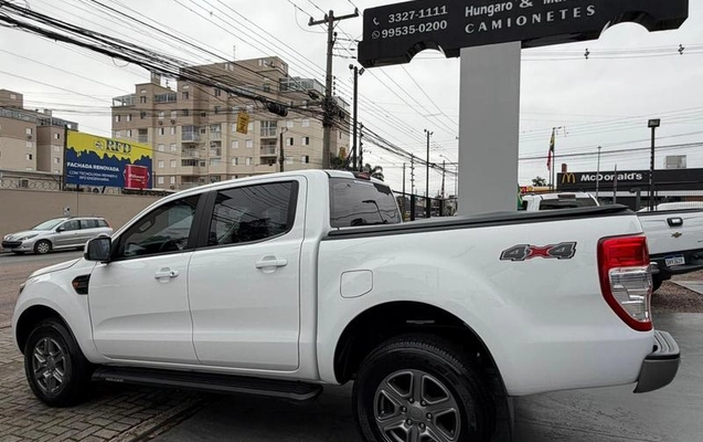 imagem-https://www.socarrao.com.br/sc-vehicle-images-prod/2276772/1784226619992-8215011_4_B_aad1912cb3.jpeg
