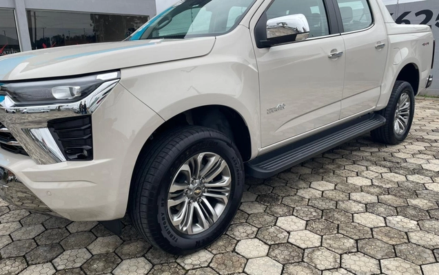 imagem-https://www.socarrao.com.br/sc-vehicle-images-prod/2276825/1782245521947-ODcwQzJFNTQtNjE0MC00NjFCLTk0NDctN0M1ODM5MTZBRjAzLmpwZWc.jpeg