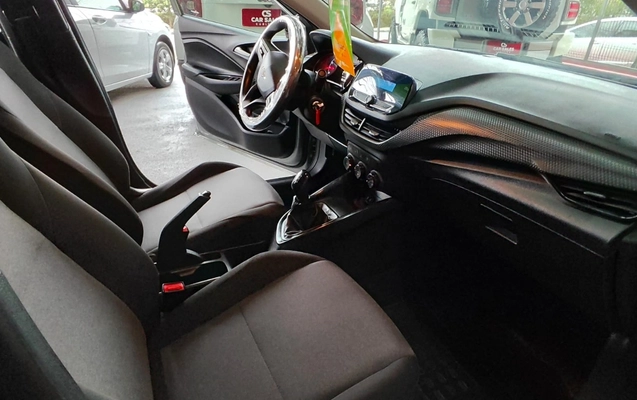 imagem-https://www.socarrao.com.br/sc-vehicle-images-prod/2276863/1782245636136-V2hhdHNBcHAgSW1hZ2UgMjAyNi0wNi0yMyBhdCAxNi4yMy41OSAoMSkuanBlZw.jpeg