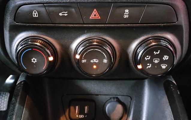 imagem-https://www.socarrao.com.br/sc-vehicle-images-prod/2276863/1782245636800-V2hhdHNBcHAgSW1hZ2UgMjAyNi0wNi0yMyBhdCAxNi4yNC4wMCAoMSkuanBlZw.jpeg