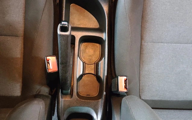 imagem-https://www.socarrao.com.br/sc-vehicle-images-prod/2276863/1782245637270-V2hhdHNBcHAgSW1hZ2UgMjAyNi0wNi0yMyBhdCAxNi4yNC4wMSAoMSkuanBlZw.jpeg