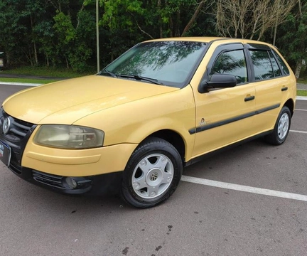 Volkswagen Gol 2006 Amarelo — foto 1 de 3