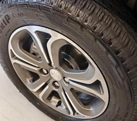 imagem-https://www.socarrao.com.br/sc-vehicle-images-prod/2276975/1788186063068-8163394_15_B_1eb00c892f.jpeg