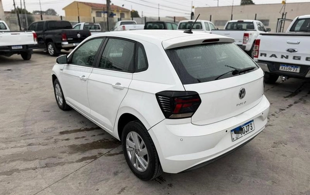 imagem-https://www.socarrao.com.br/sc-vehicle-images-prod/2276982/1782246205003-8103056_3_B_00a53212ac.jpeg