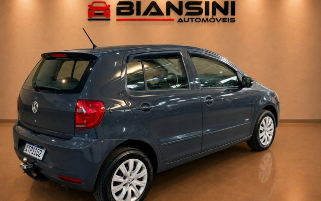 imagem-https://www.socarrao.com.br/sc-vehicle-images-prod/2276985/1782246212168-mmuHYYWbB1JM9iVMqObHpe6mLJ4dyJKH.jpg