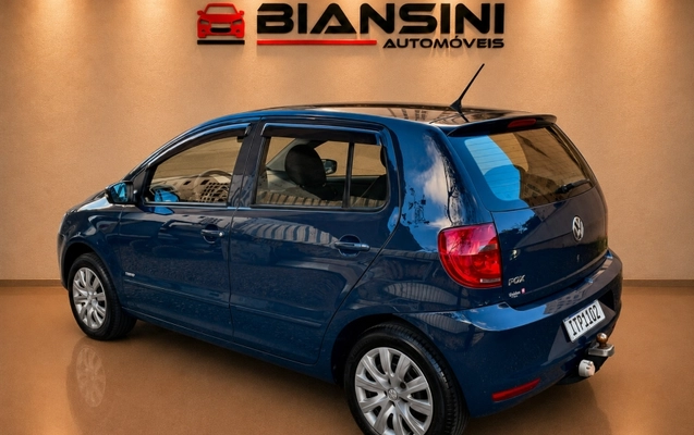 imagem-https://www.socarrao.com.br/sc-vehicle-images-prod/2276985/1782246212177-JlHADhpg33N9w9aV4NqppRdkrogAnXX2.jpg
