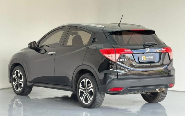 imagem-https://www.socarrao.com.br/sc-vehicle-images-prod/2277172/1788443549281-8213256_1_B_da7b6fbf4a.jpeg