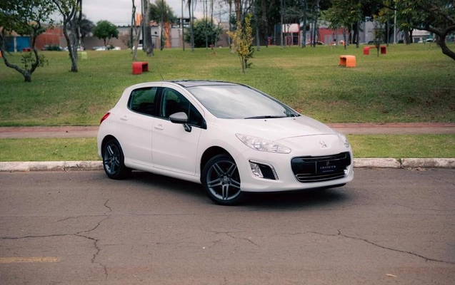 imagem-https://www.socarrao.com.br/sc-vehicle-images-prod/2277352/1782561513511-8171464_2_B_6e8e2f26fe.jpeg