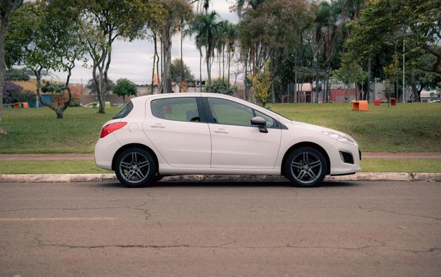 imagem-https://www.socarrao.com.br/sc-vehicle-images-prod/2277352/1782561513514-8171464_2_B_52ae068332.jpeg