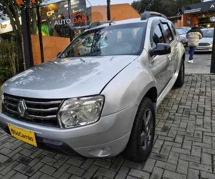 Renault Duster 2015 Prata — foto 1 de 3