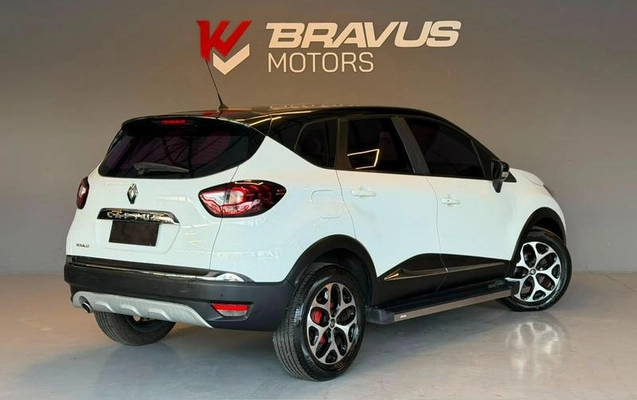 imagem-https://www.socarrao.com.br/sc-vehicle-images-prod/2277582/1789477650505-8199904_7_B_91e724497a.jpeg