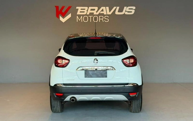 imagem-https://www.socarrao.com.br/sc-vehicle-images-prod/2277582/1789477650525-8199904_3_B_c1d9f7f155.jpeg