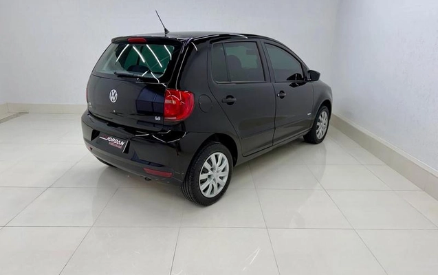 imagem-https://www.socarrao.com.br/sc-vehicle-images-prod/2277687/1782251157830-8215510_9_B_65f5dc7406.jpeg