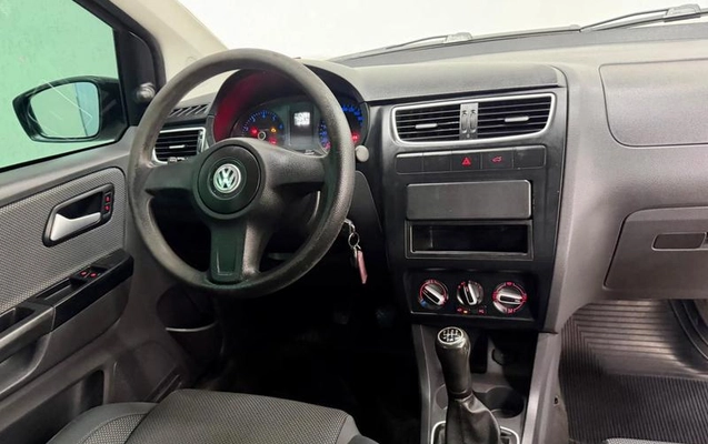 imagem-https://www.socarrao.com.br/sc-vehicle-images-prod/2277687/1782251157832-8215510_19_B_061e768f7c.jpeg