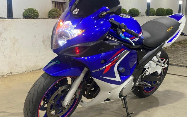 imagem-https://www.socarrao.com.br/sc-vehicle-images-prod/2278141/1782254325596-V2hhdHNBcHAgSW1hZ2UgMjAyNi0wNi0yMyBhdCAxOS4zNS40OC5qcGVn.jpeg