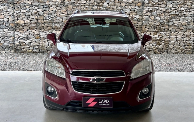 imagem-https://www.socarrao.com.br/sc-vehicle-images-prod/2279325/1782265489384-SU1HXzA0MjguanBn.jpg