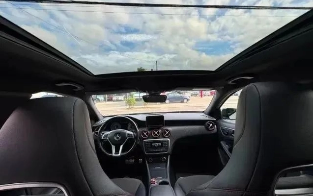 imagem-https://www.socarrao.com.br/sc-vehicle-images-prod/2286529/1791916411741-gb-6b79ec7.jpg