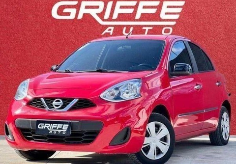 Nissan MARCH 2017 Vermelho — foto 1 de 3