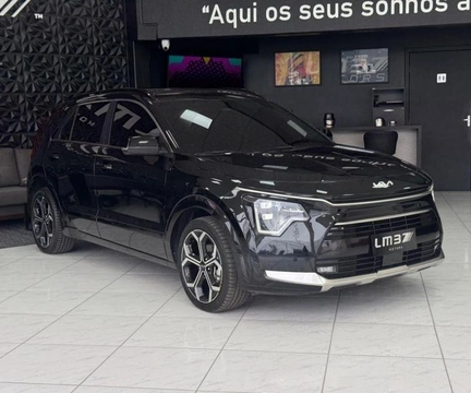 Kia Niro 2024 Preto — foto 1 de 3