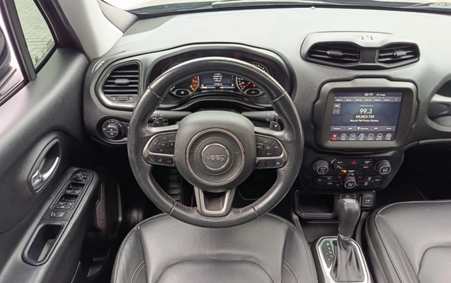 imagem-https://www.socarrao.com.br/sc-vehicle-images-prod/2287419/1785779532406-POUSPgmhiZoLntbI1xHa4Q7IgObVHUxC.jpg