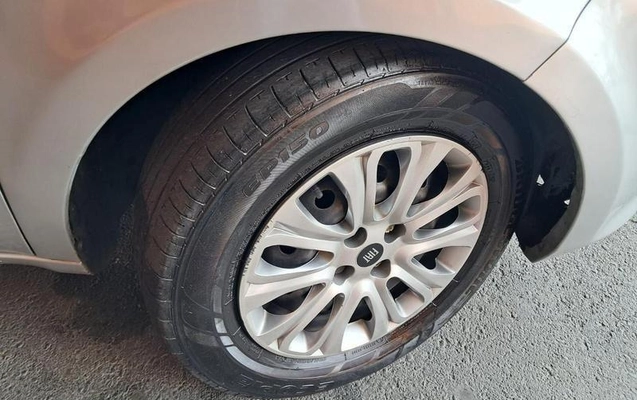 imagem-https://www.socarrao.com.br/sc-vehicle-images-prod/2287584/1789587740227-8214400_5_B_80b2779d7a.jpeg