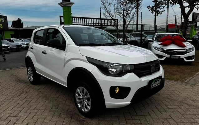 imagem-https://www.socarrao.com.br/sc-vehicle-images-prod/2287762/1789073969643-8200108_20_B_38df7c4d56.jpeg