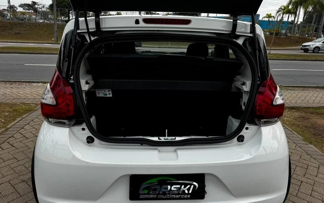 imagem-https://www.socarrao.com.br/sc-vehicle-images-prod/2287762/1789073969674-8200108_2_B_43393e727b.jpeg