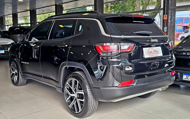 imagem-https://www.socarrao.com.br/sc-vehicle-images-prod/2287777/1789042413741-9ltkWyBmMUiVfuVYSH5wuHqqI5aH9Vva.jpg