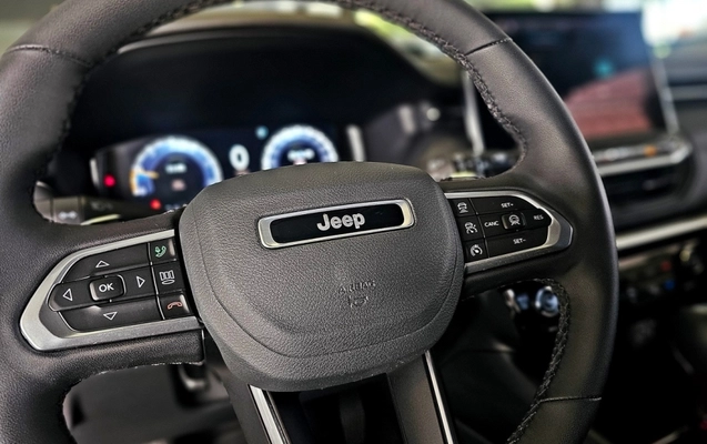 imagem-https://www.socarrao.com.br/sc-vehicle-images-prod/2287777/1789042413747-O5vMIzGrr85ANqJmWzxE3Y7JQw6WmFj3.jpg