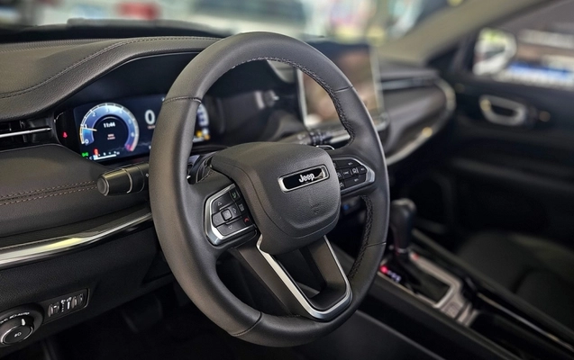 imagem-https://www.socarrao.com.br/sc-vehicle-images-prod/2287777/1789042413751-9dc18gBGg9Xtld5oibE9Cvx1P2PvpLkX.jpg