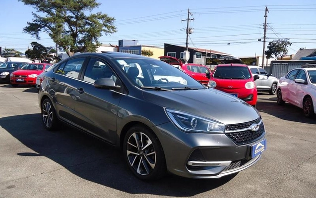 imagem-https://www.socarrao.com.br/sc-vehicle-images-prod/2287815/1789676569846-8145887_6_B_34ba2ed863.jpeg