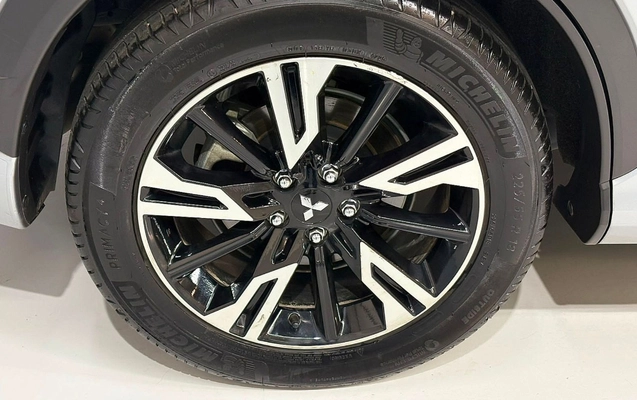 imagem-https://www.socarrao.com.br/sc-vehicle-images-prod/2287946/1782308697259-TUlUU1VCSVNISSBFQ0xJUFNFIENST1NTIEhQRSAtIDIwMjYgLSBQUkFUQSAgVEJXLTJCNTMgKDEzKS5qcGc.jpg