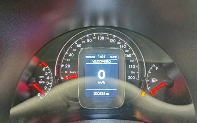 imagem-https://www.socarrao.com.br/sc-vehicle-images-prod/2287991/1784723437314-K8LKuRyJaOBO5h83PVb2v40hb5FzF2Ux.jpg
