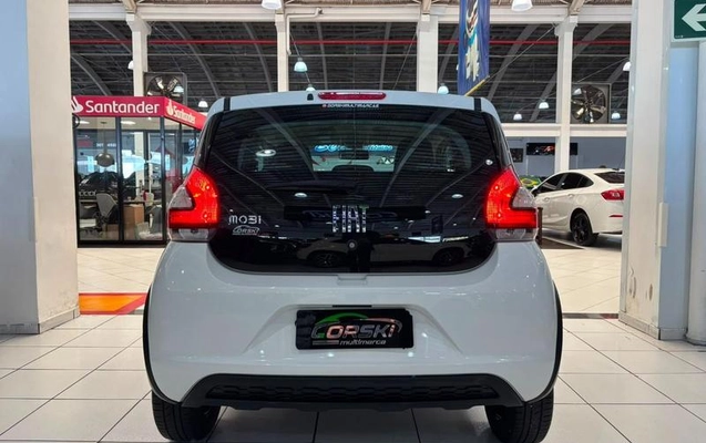 imagem-https://www.socarrao.com.br/sc-vehicle-images-prod/2287997/1789076745257-8200061_11_B_ef8626ff03.jpeg