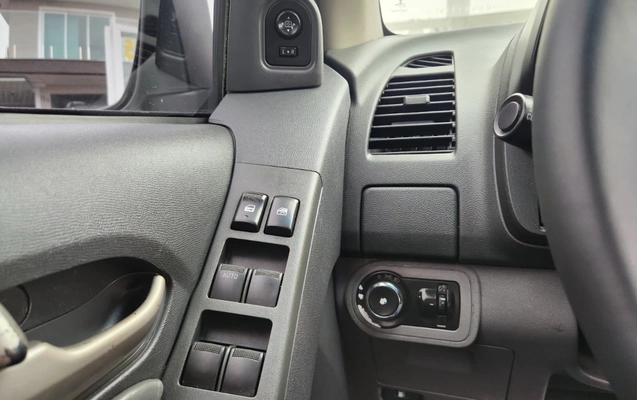imagem-https://www.socarrao.com.br/sc-vehicle-images-prod/2288073/1782309321281-V2hhdHNBcHAgSW1hZ2UgMjAyNi0wNi0yNCBhdCAxMC40Ni4wNCAoNCkuanBlZw.jpeg
