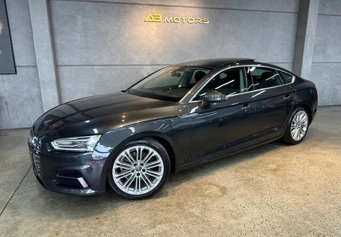 Audi A5 2018 Cinza — foto 1 de 3