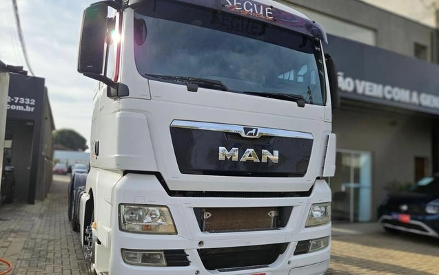 imagem-https://www.socarrao.com.br/sc-vehicle-images-prod/2288116/1791404158243-8203018_3_B_5aea1d3856.jpeg