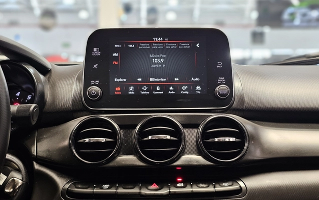 imagem-https://www.socarrao.com.br/sc-vehicle-images-prod/2288118/1782309555669-1_054431.jpg