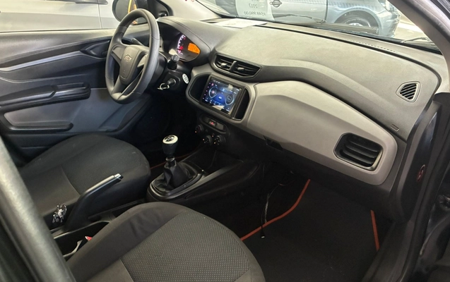imagem-https://www.socarrao.com.br/sc-vehicle-images-prod/2288296/1782310419930-T05JWCAxNyA1LmpwZw.jpg