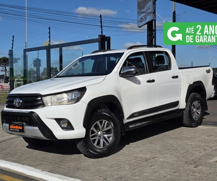 Toyota Hilux 2018 Branco — foto 1 de 3